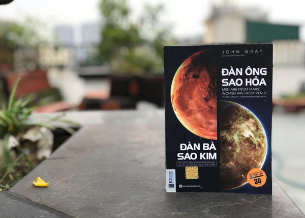 Nội dung và review sách “Đàn ông sao hỏa, đàn bà sao kim”