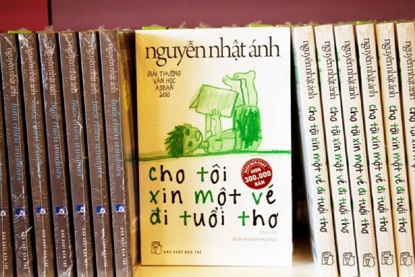 Tại sao người ta yêu ‘Cho tôi xin một vé đi tuổi thơ’?