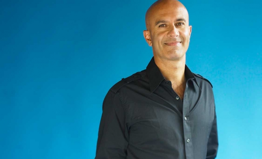 Chân dung tác giả Robin Sharma - Nhà lãnh đạo không chức danh