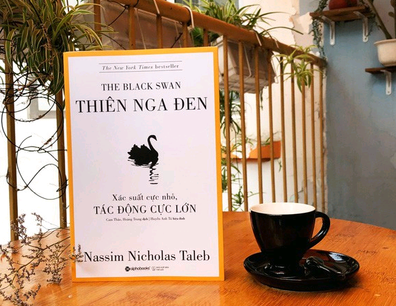 Review Thiên Nga Đen - Xác Suất Cực Nhỏ, Tác Động Cực Lớn