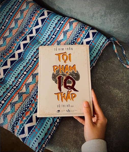 Tội phạm IQ thấp - review sách